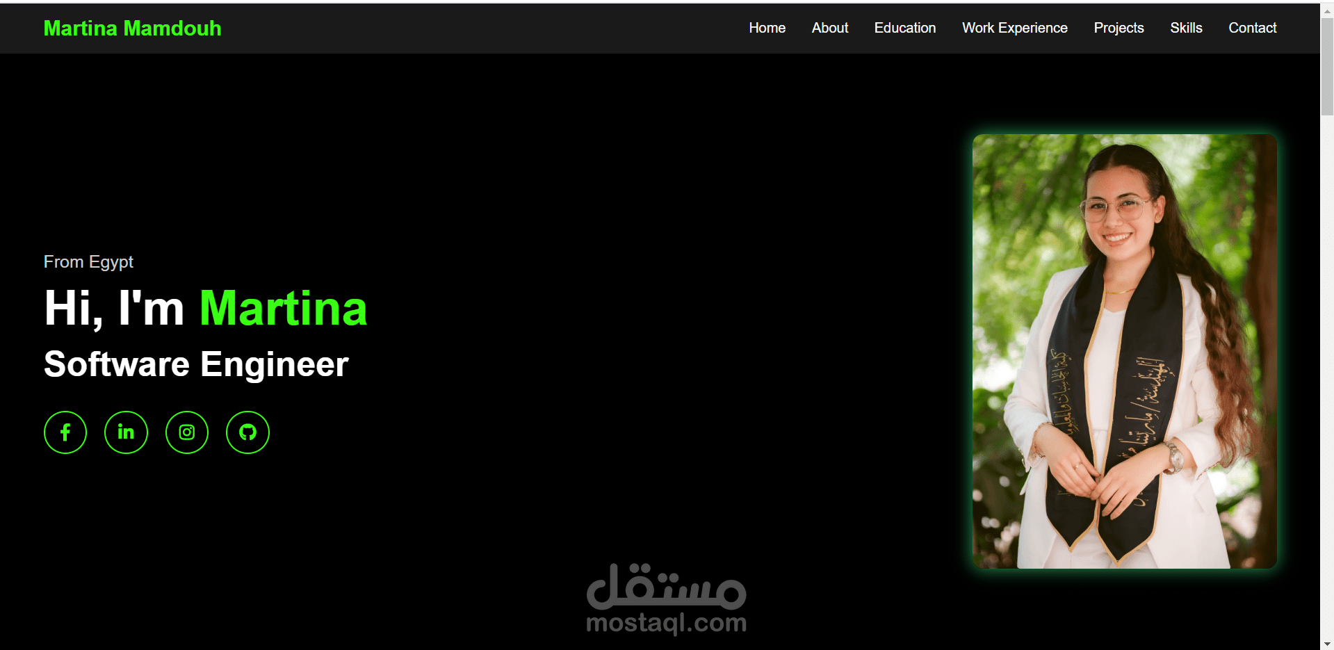 صفحة بورتفوليو احترافية تعرض خبراتي ومشاريعي