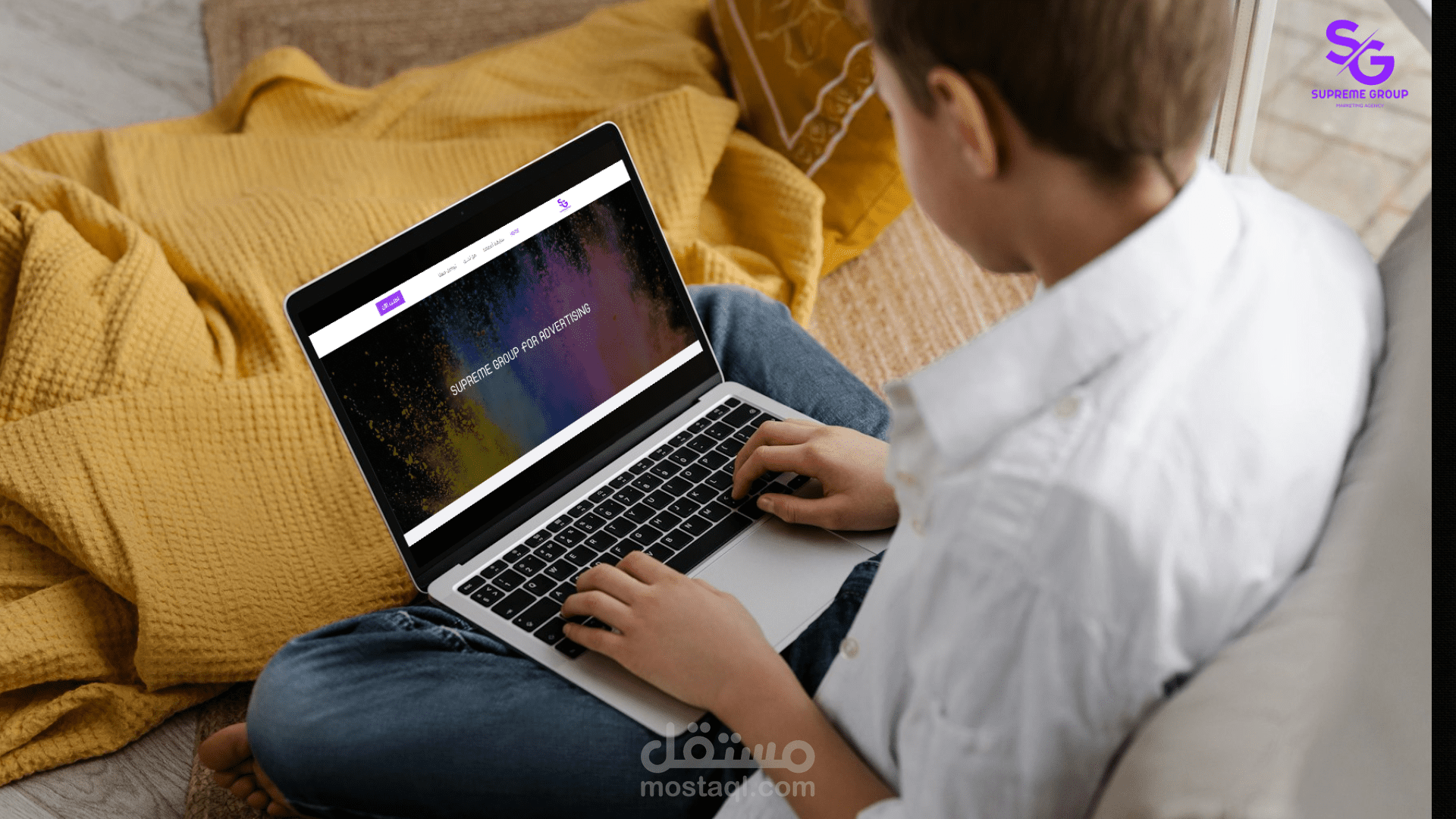 تصميم موقع لشركة تسويق وتصميم