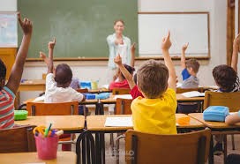 مدرسه حاسوب وجميع المواد العلميه واعطاء دورات تعليميه تخص الحاسوب