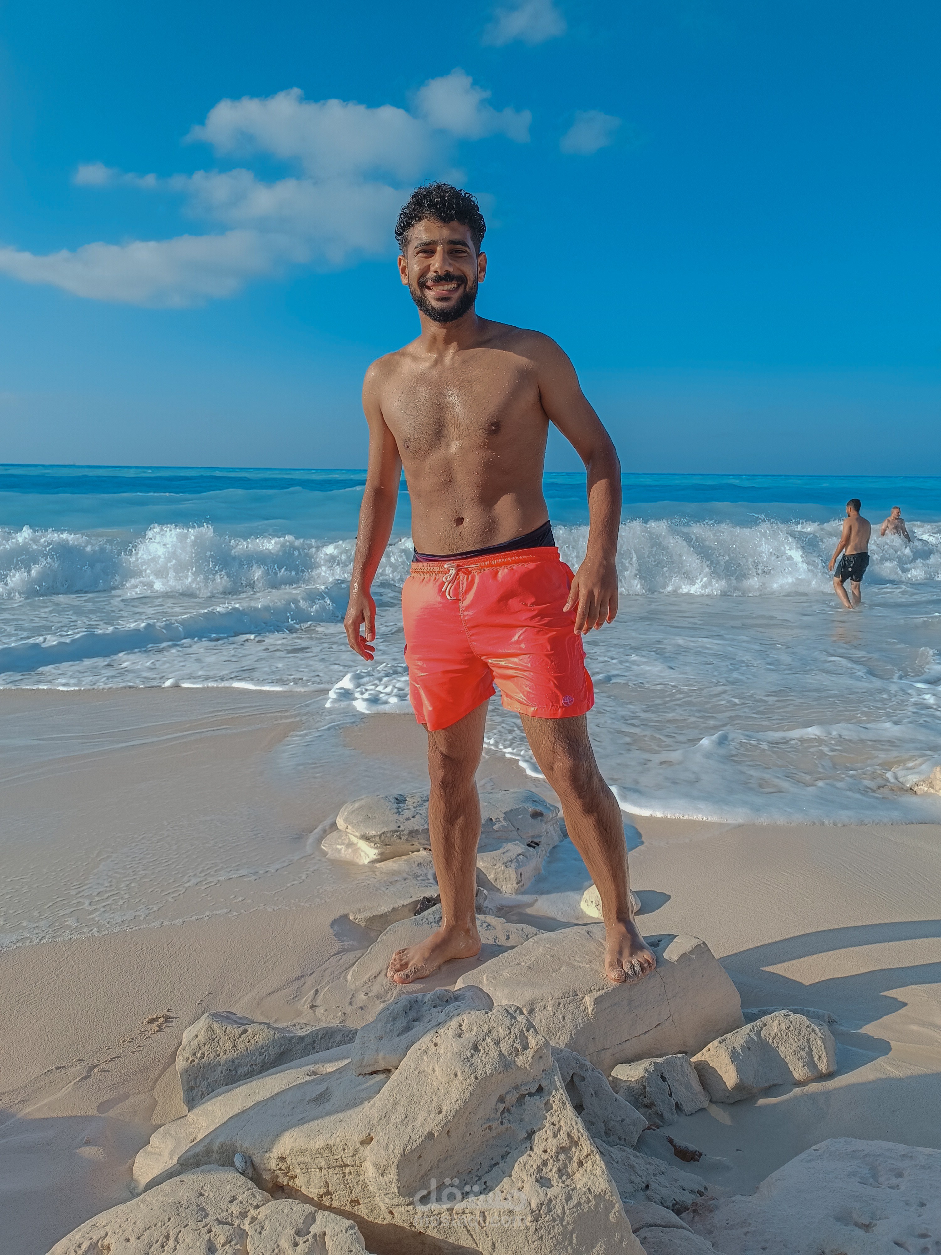إزالة شخص أو شئ  من صورة