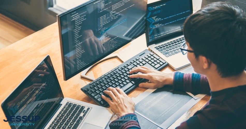 نظام سحابي متكامل لإدارة العيادات الطبية (Laravel & React SPA)