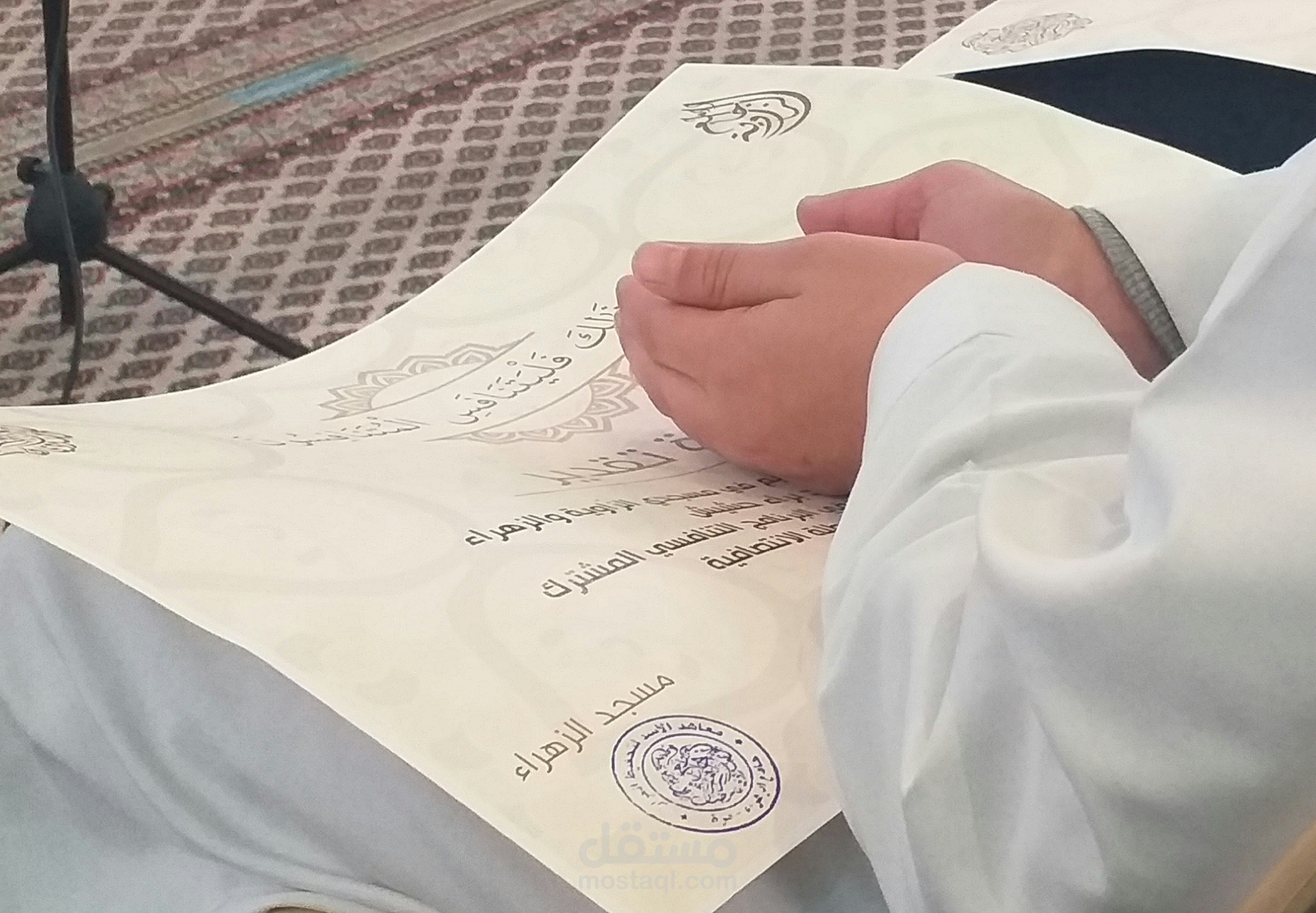 إضافة الصوت لمقطع الفيديو وتعديله مع إضافة بعض التأثيرات .. ودمج عدة مقاطع لتصبح مقطع واحد مع اضافة اللوغو الخاص