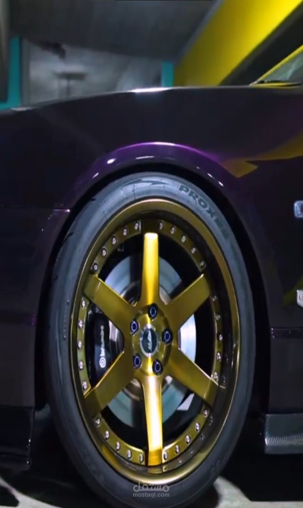 إنتاج فيديو إعلان سيارة – تسويق بصري بإحساس السرعة والقوة