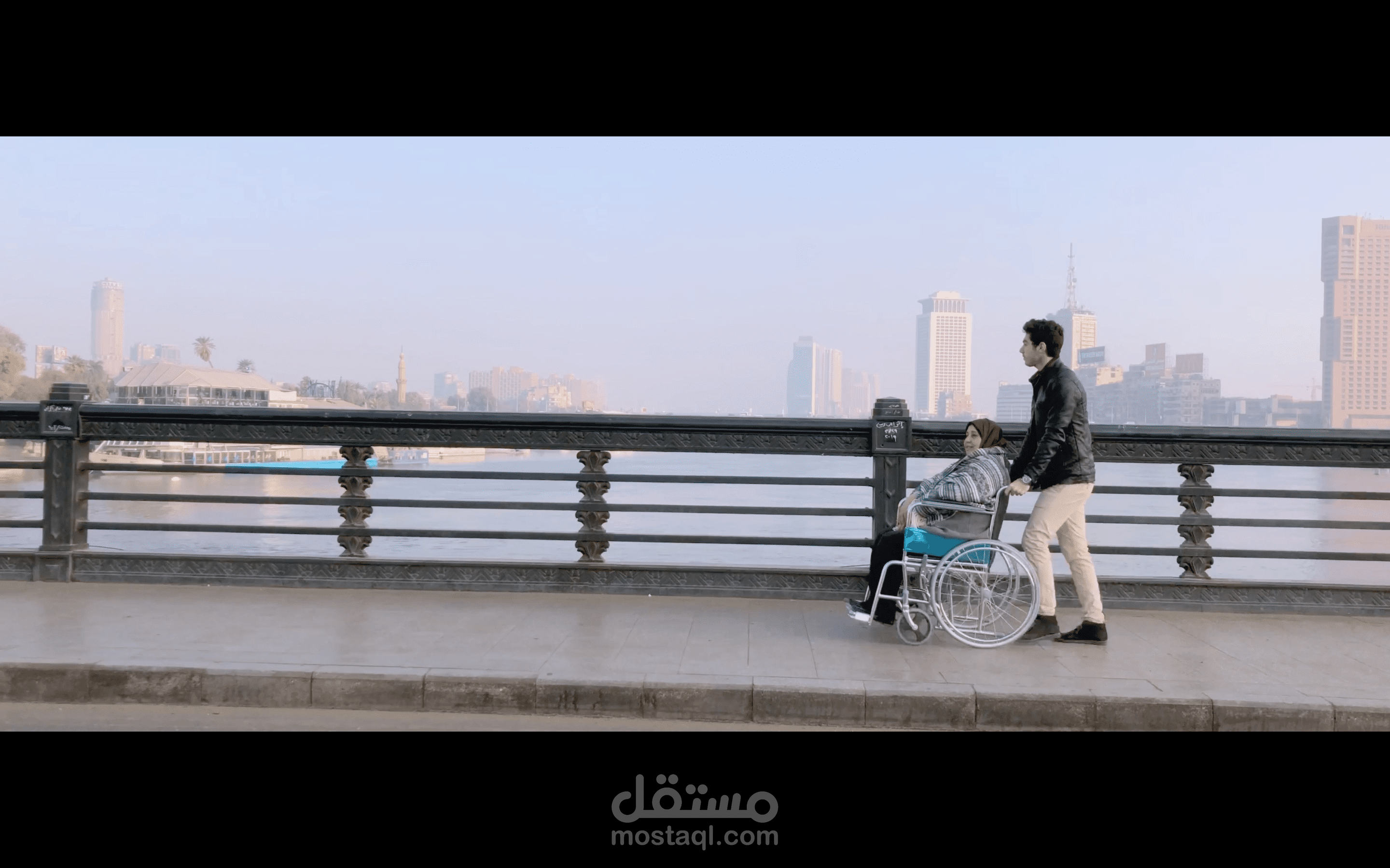 فيلم قصير عن عيد الام