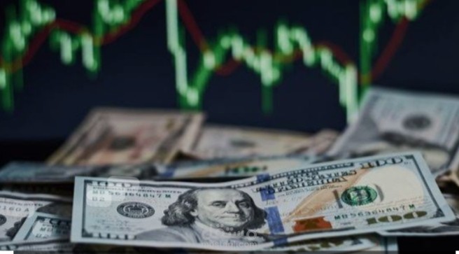 بحث عن أسباب ارتفاع الدولار في 2023