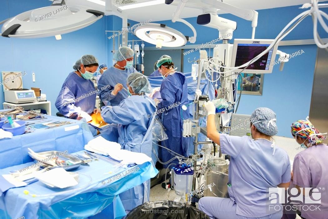 مستشفى مصر لجراحة القلب موقع مستشفى  مصر  للقلب و الأوعية الدموية و الجراحات التخصصبة تعتبر مستشفى مصر احدث الصروح الطبية المتخصصة فى الجراحات العامة بانواعها المختلفة وأمراض وجراحات القلب بمنطقة المنيل حيث تقع فى 13 شارع عبد العزيز البرينى