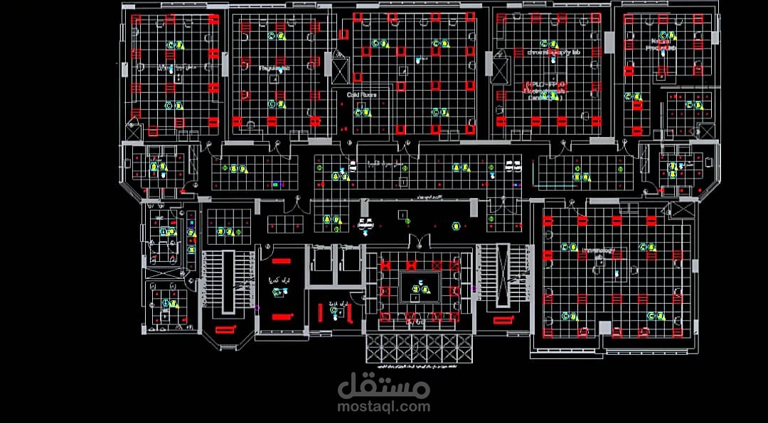 مهندس تصميم باستخدام الريفيت
