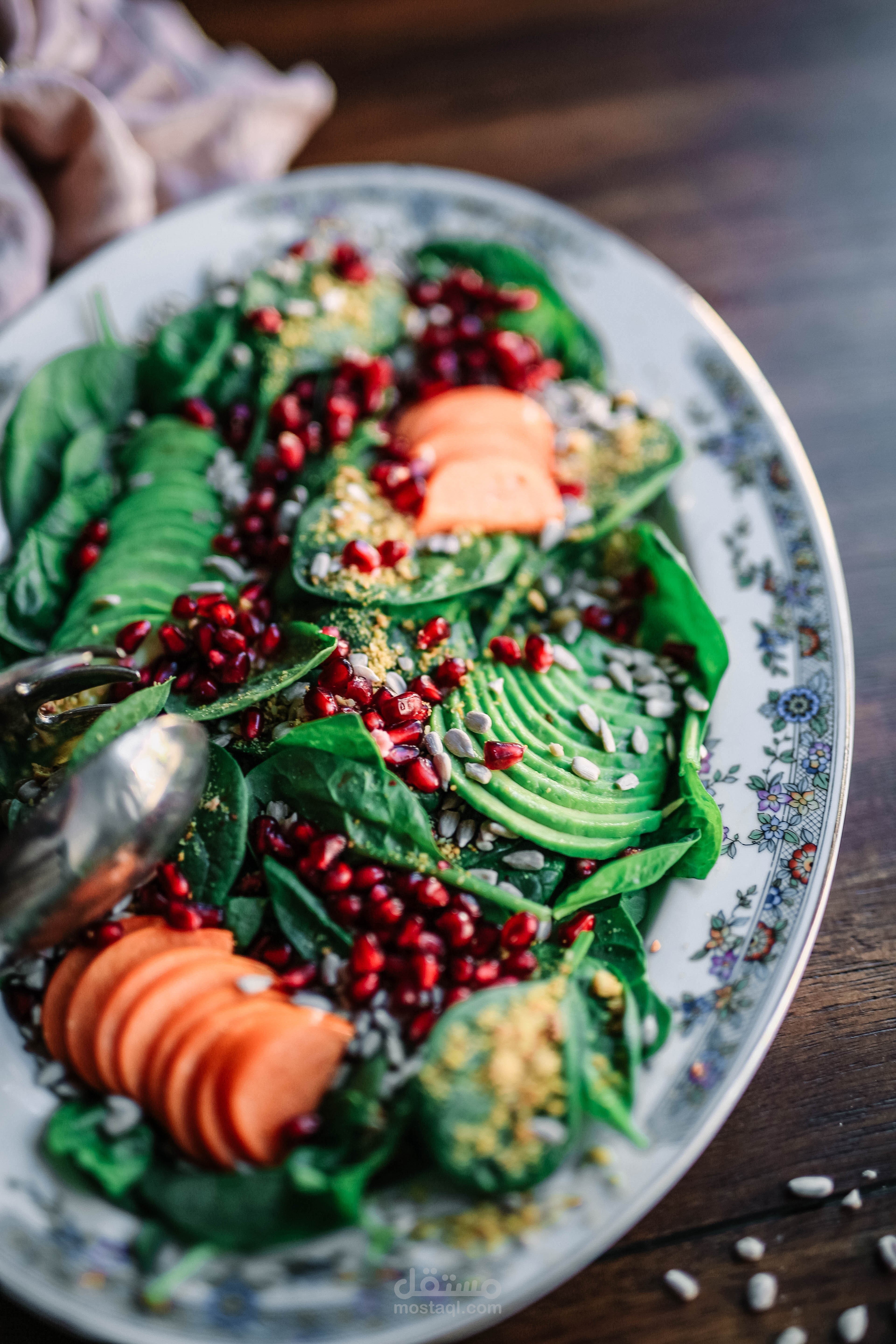 فوائد تناول الأطعمة الصحية: بناء جسم قوي وحياة ممتلئة بالنشاط