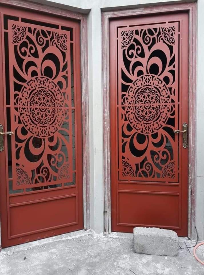 ابواب حديدية