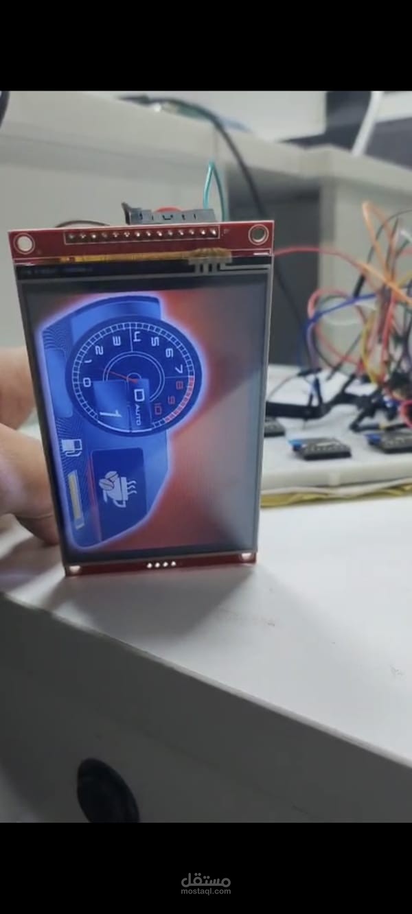 تصميم نظام صوت وشاشة ESP32