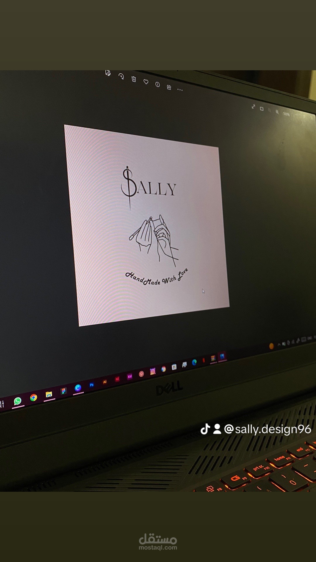 تصميم شعار