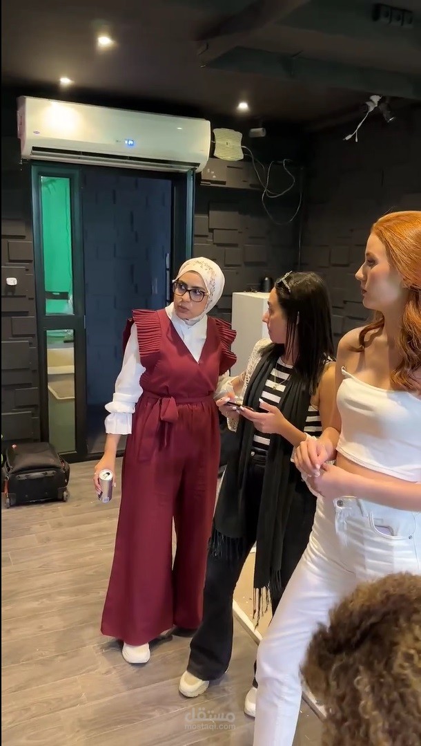 جلسة تصوير منتجات تجميل