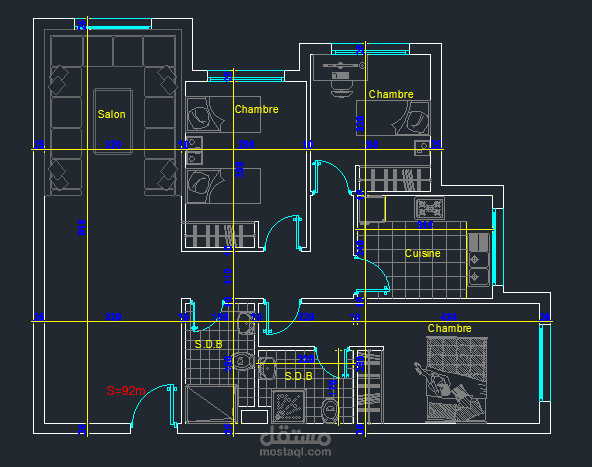 رسم مخطط معماري ثنائي الأبعاد (2D) لمنزل سكني باستخدام AutoCAD مع الأبعاد والتوزيع الداخلي