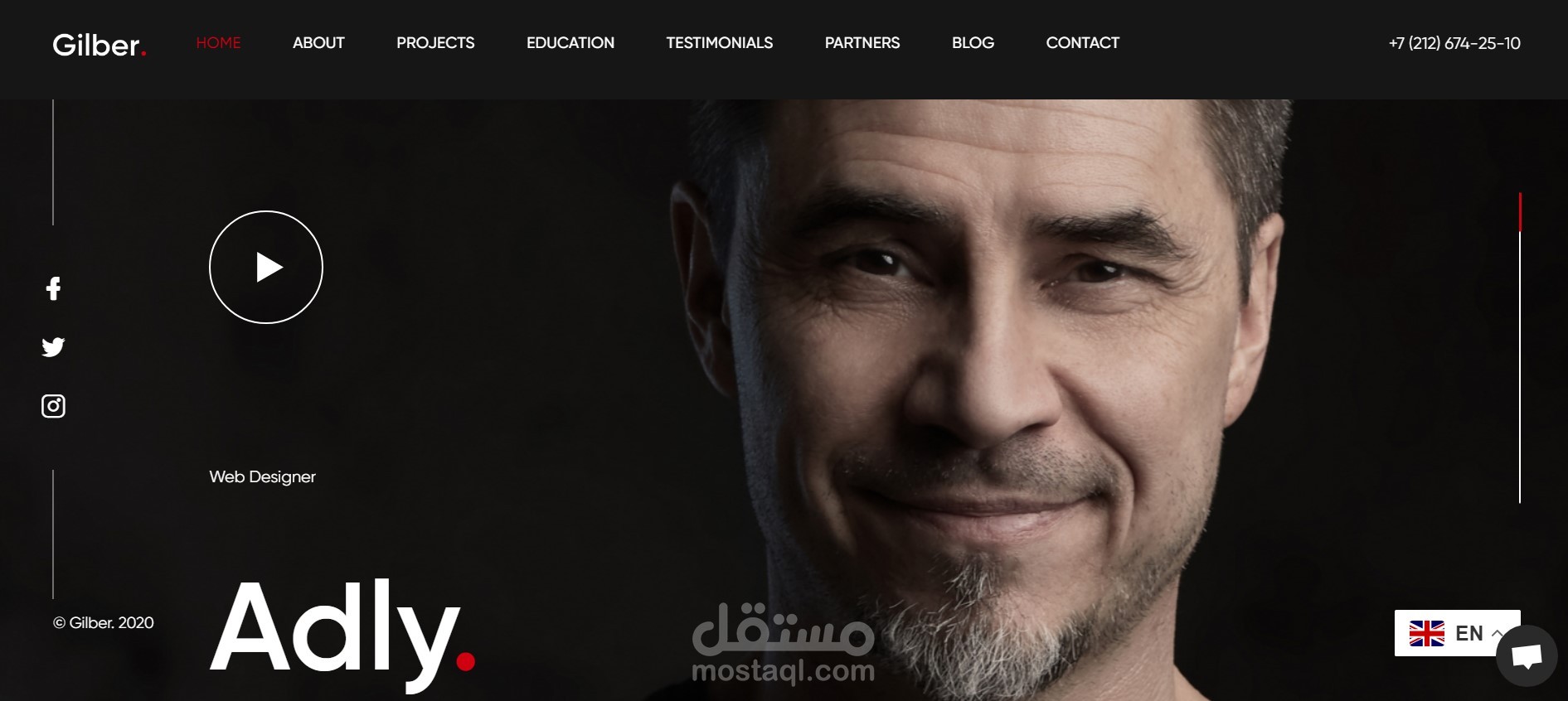 موقع الكتروني شخصي لعرض المهارات الشخصيه و الهنيه