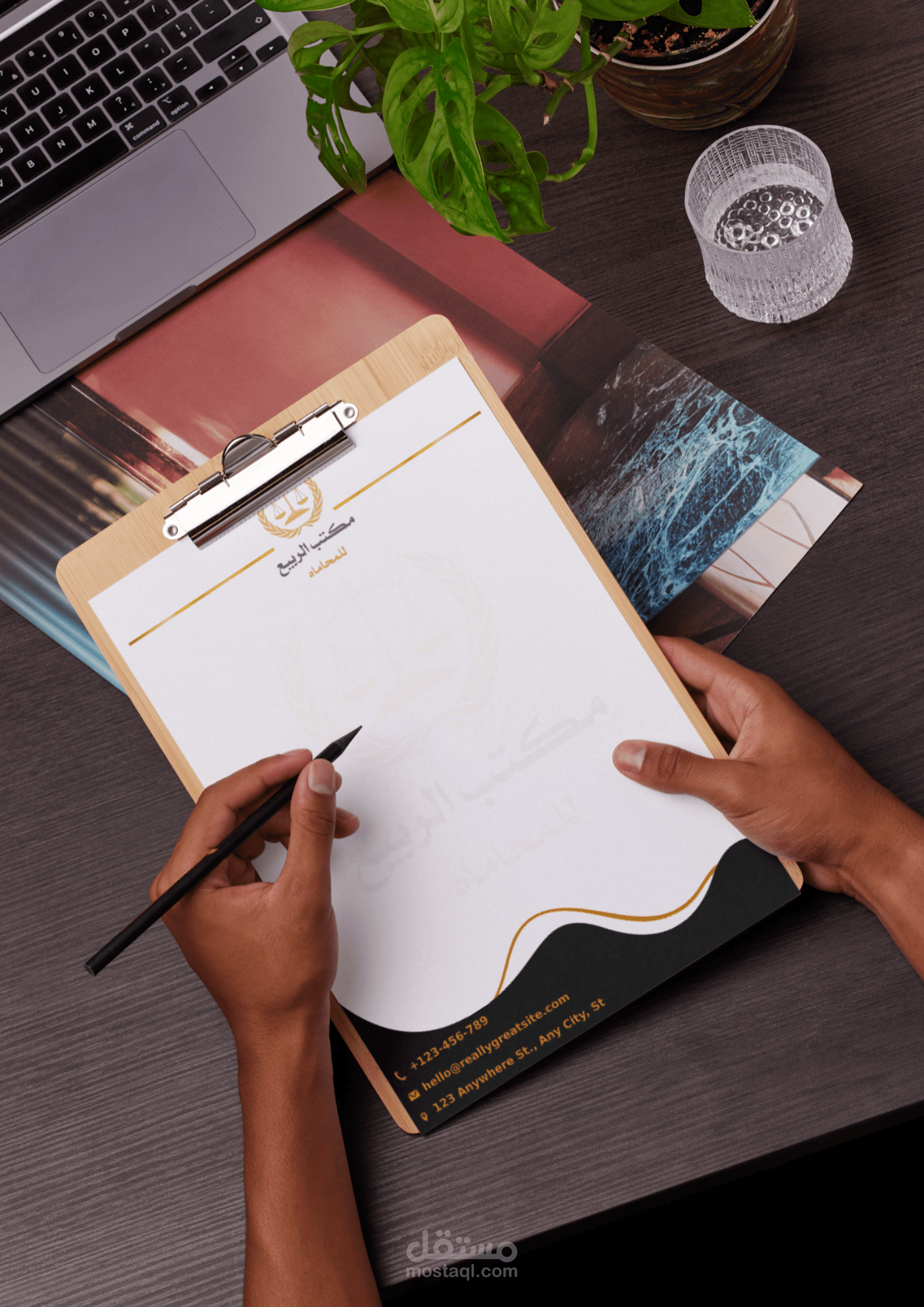 تصميم ليتر هيد أو أوراق المراسلات (Letterhead)