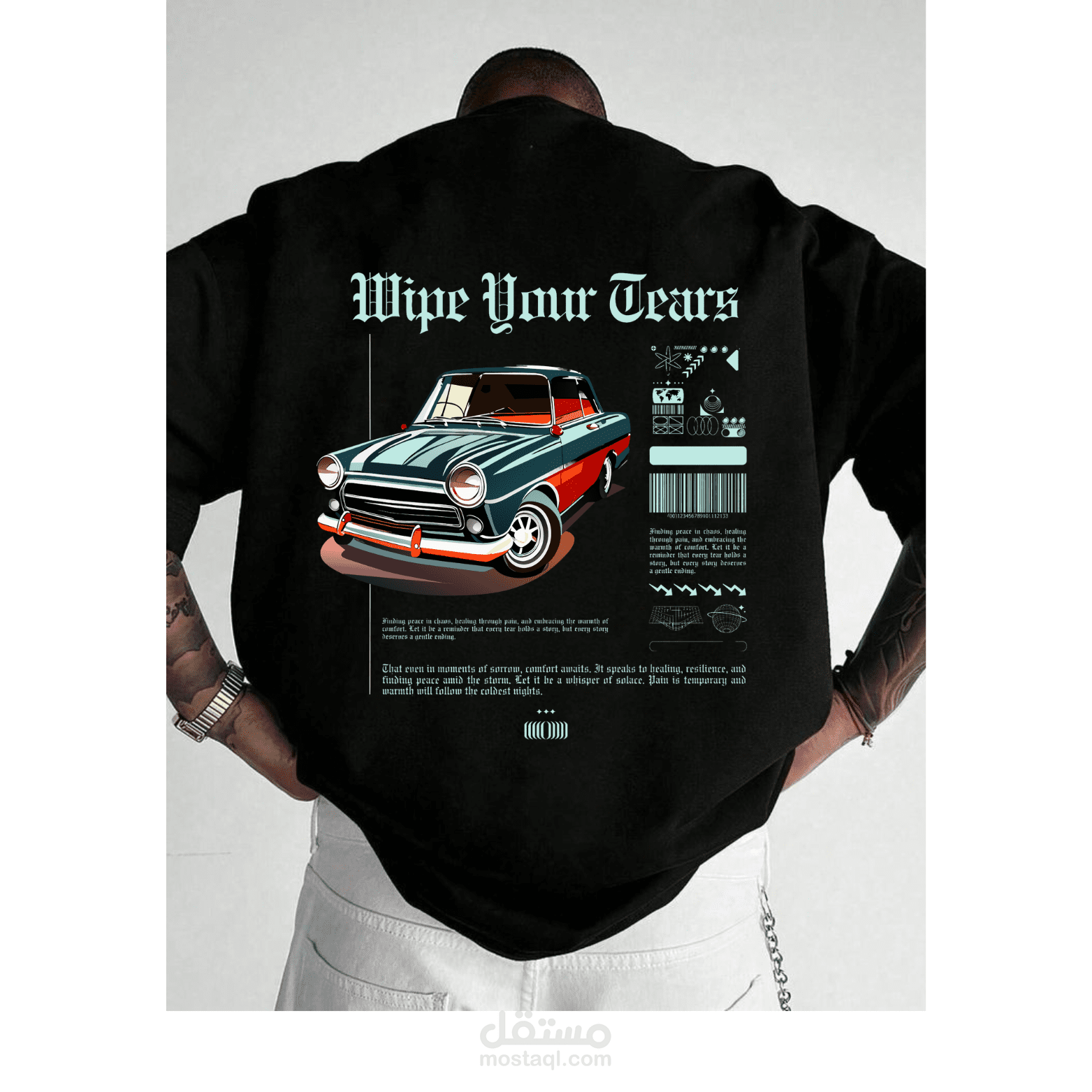 تصاميم تيشرتات و اساور وحقائب