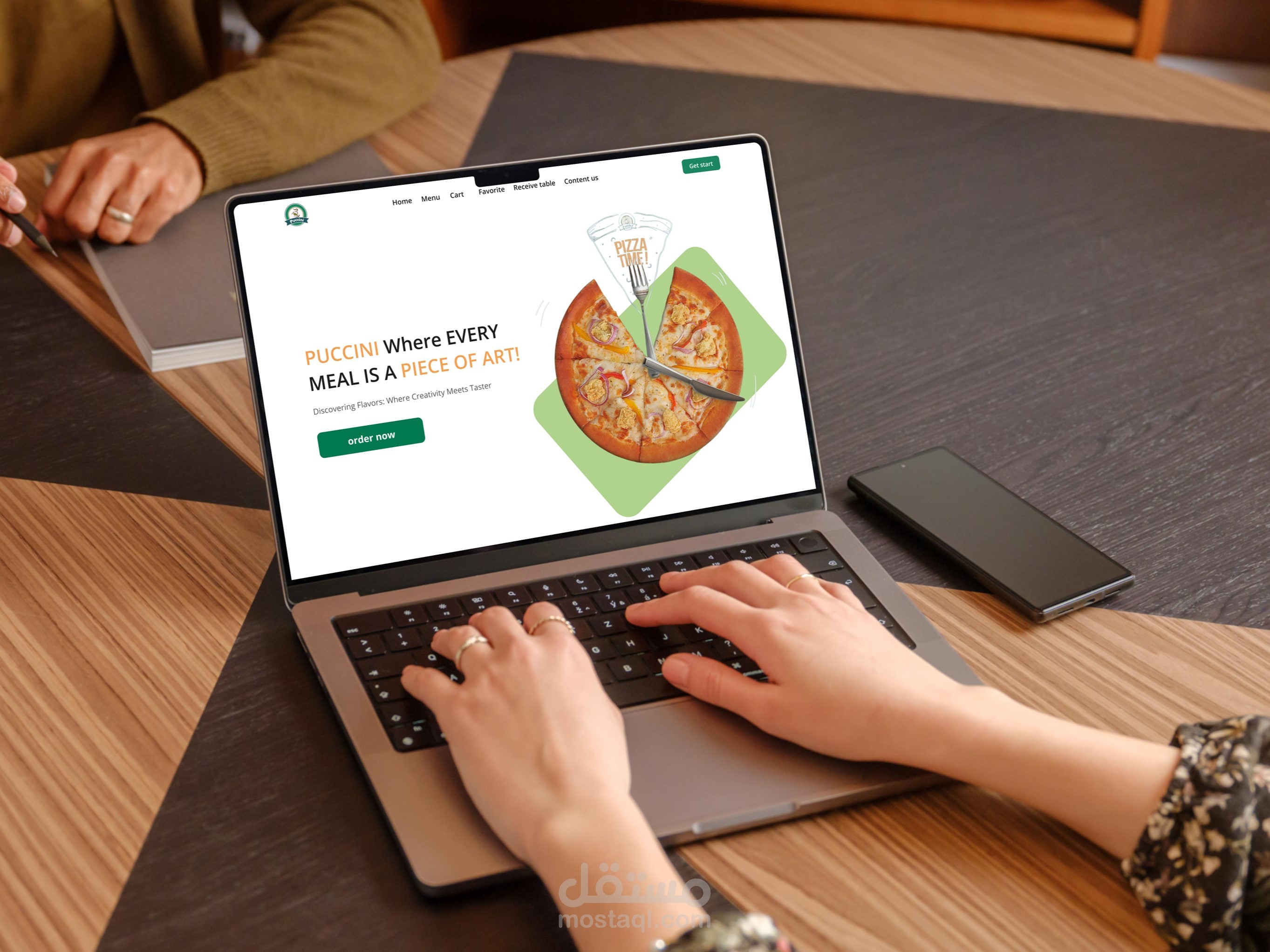 تصميم موقع لمطعم وكافيه Puccini