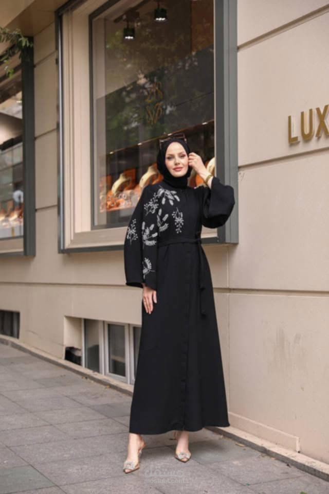 انشاء فيديو دعائي لمحلات ملابس في سوريا
