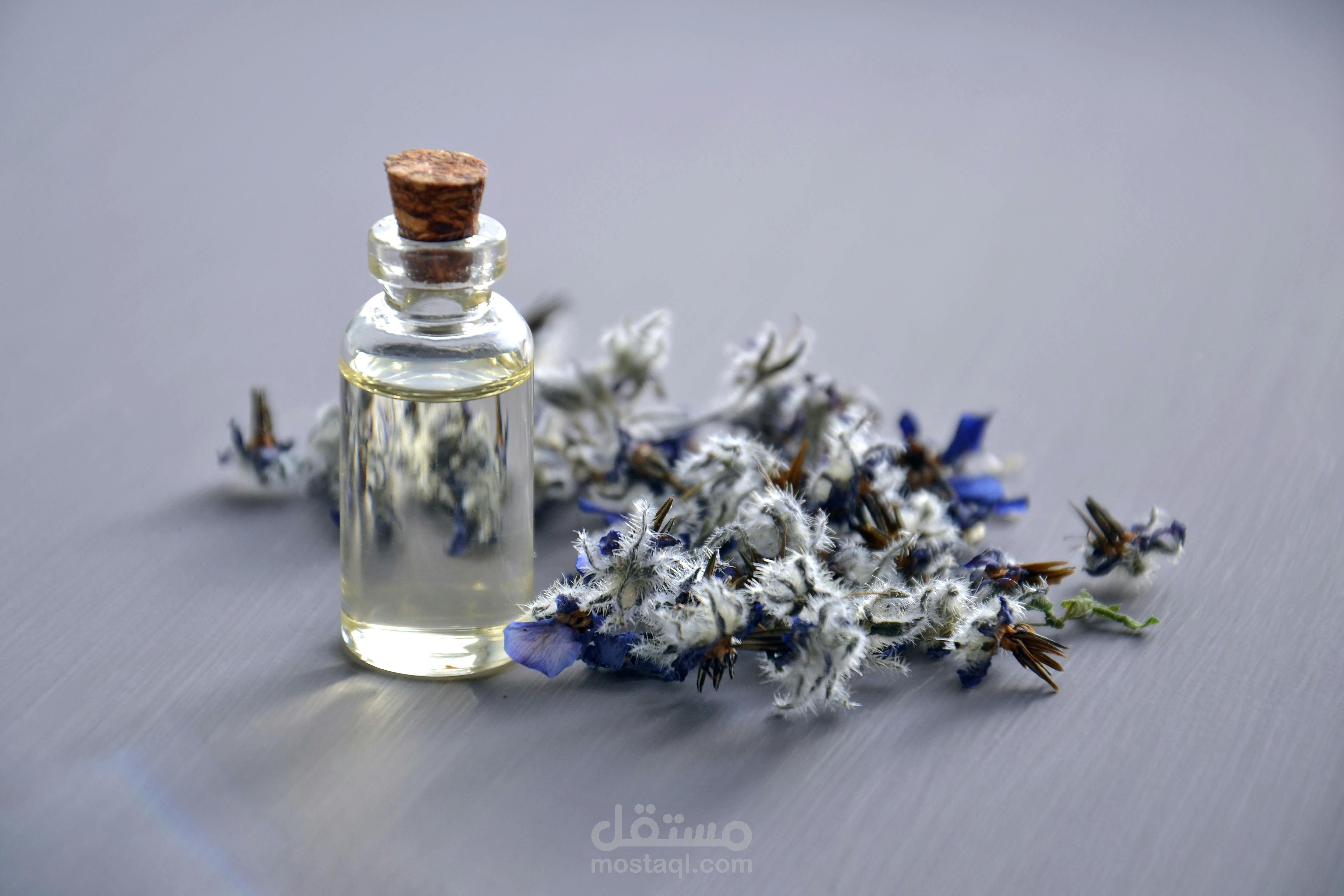 صفحة "من نحن" لماركة عطور طبيعية