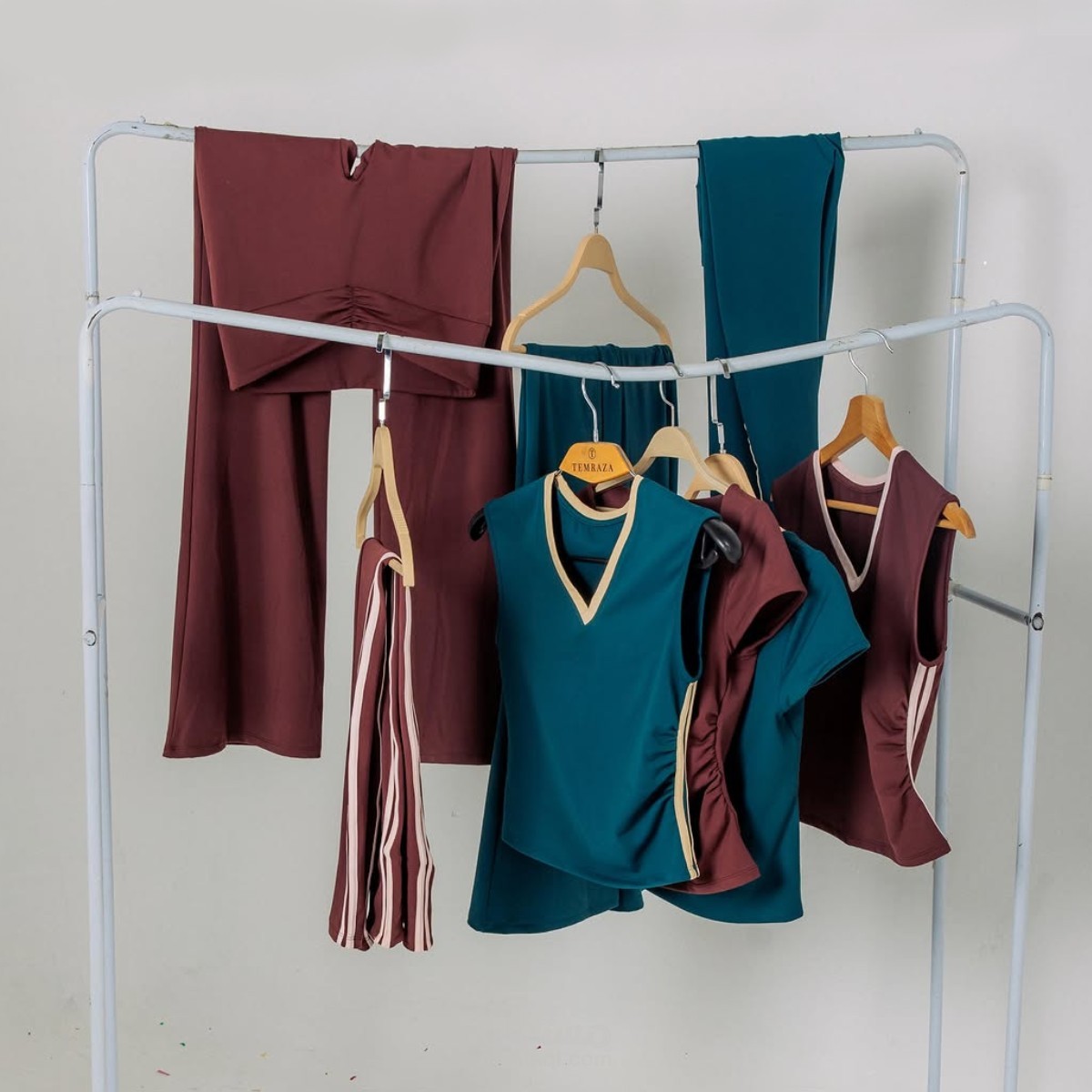 تطوير متجر "KLEAN" للأزياء النسائية والملابس الرياضية | تجربة تسوق تفاعلية