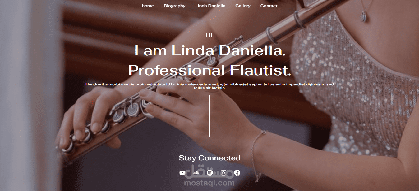 معرض اعمال لعازف فلوت