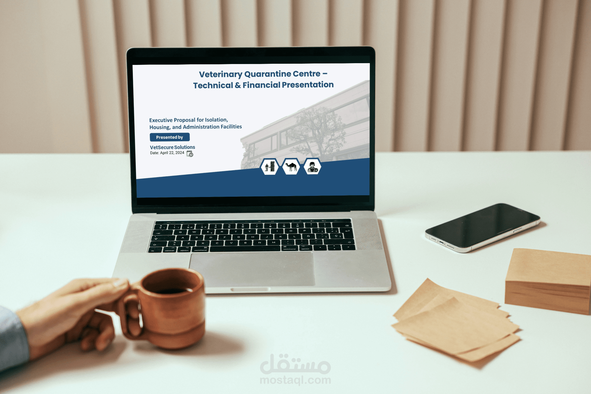 تصميم عرض تقديمي يجمع بين الجانب الفني والمالي بشكل منظم واحترافي