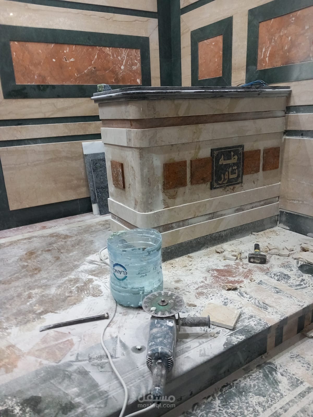 تصميم كاونترات للمحلات التجارية