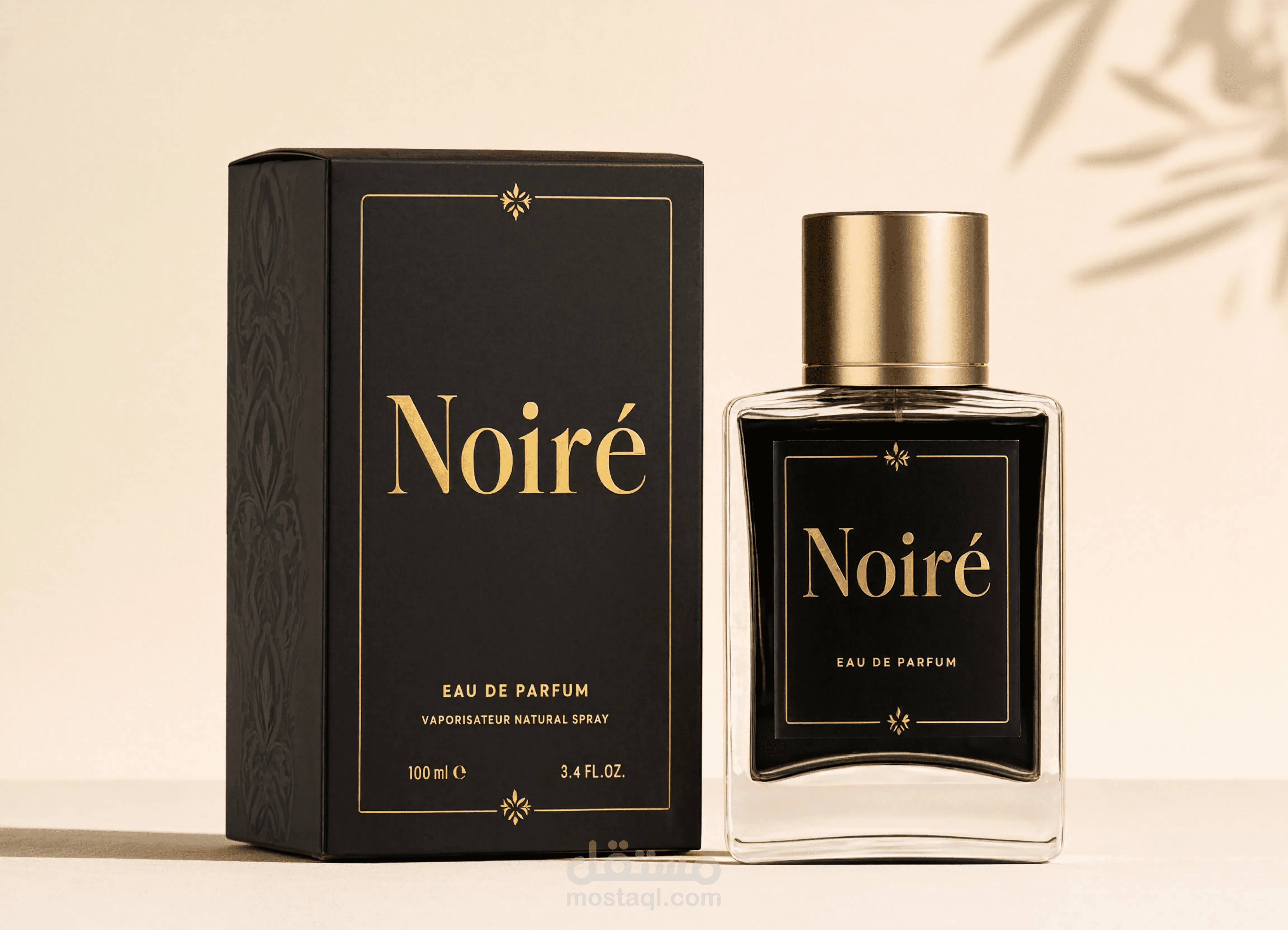 تصميم تغليف فاخر لعطر NOIRÉ