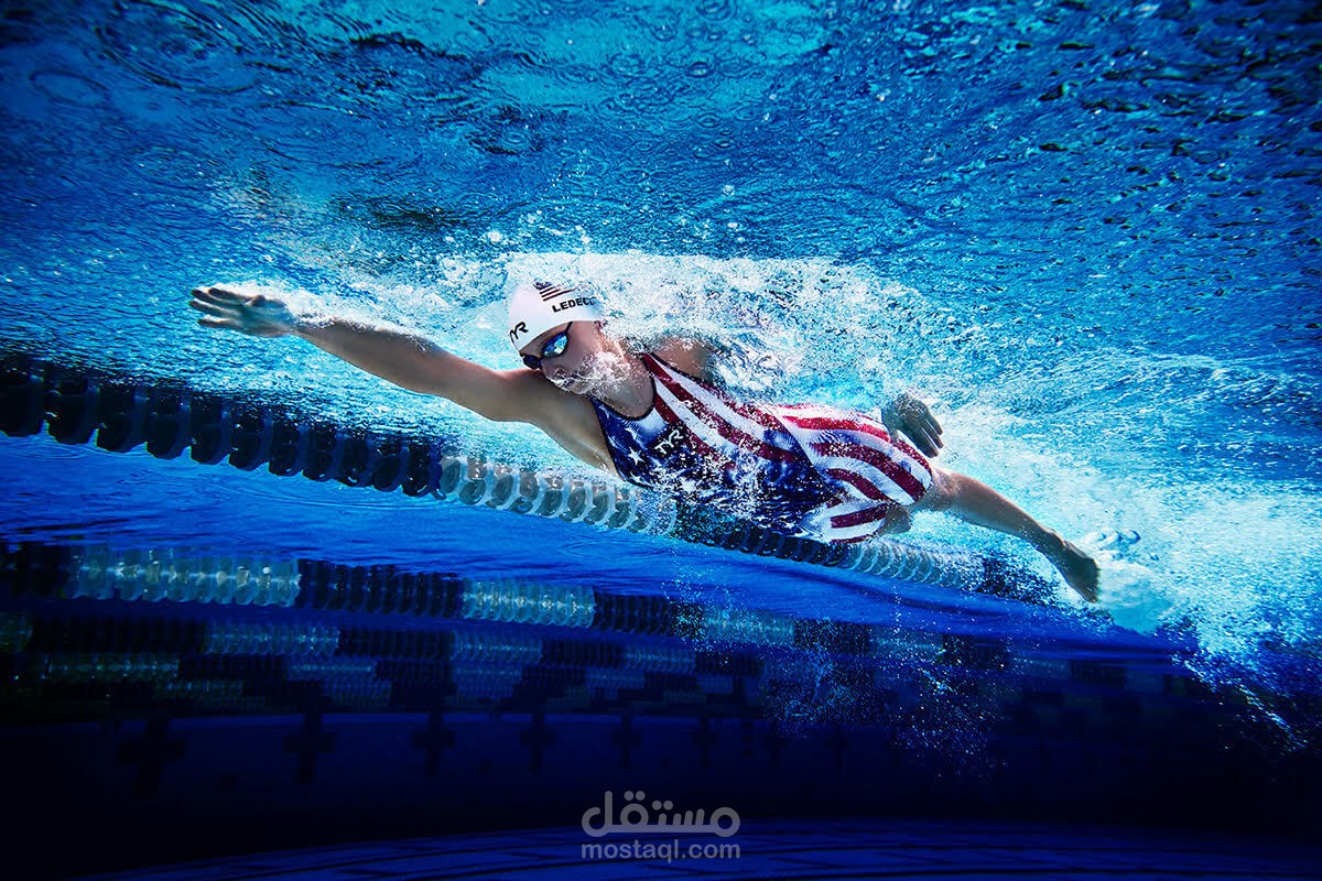 تصميم بوستر لموقع سباحة