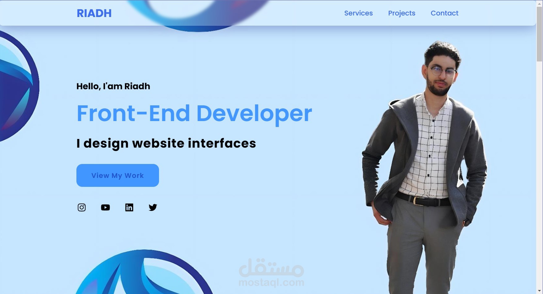 مشروع خاص موقع تعريفي خاص بي وبموقعي الإلكتروني