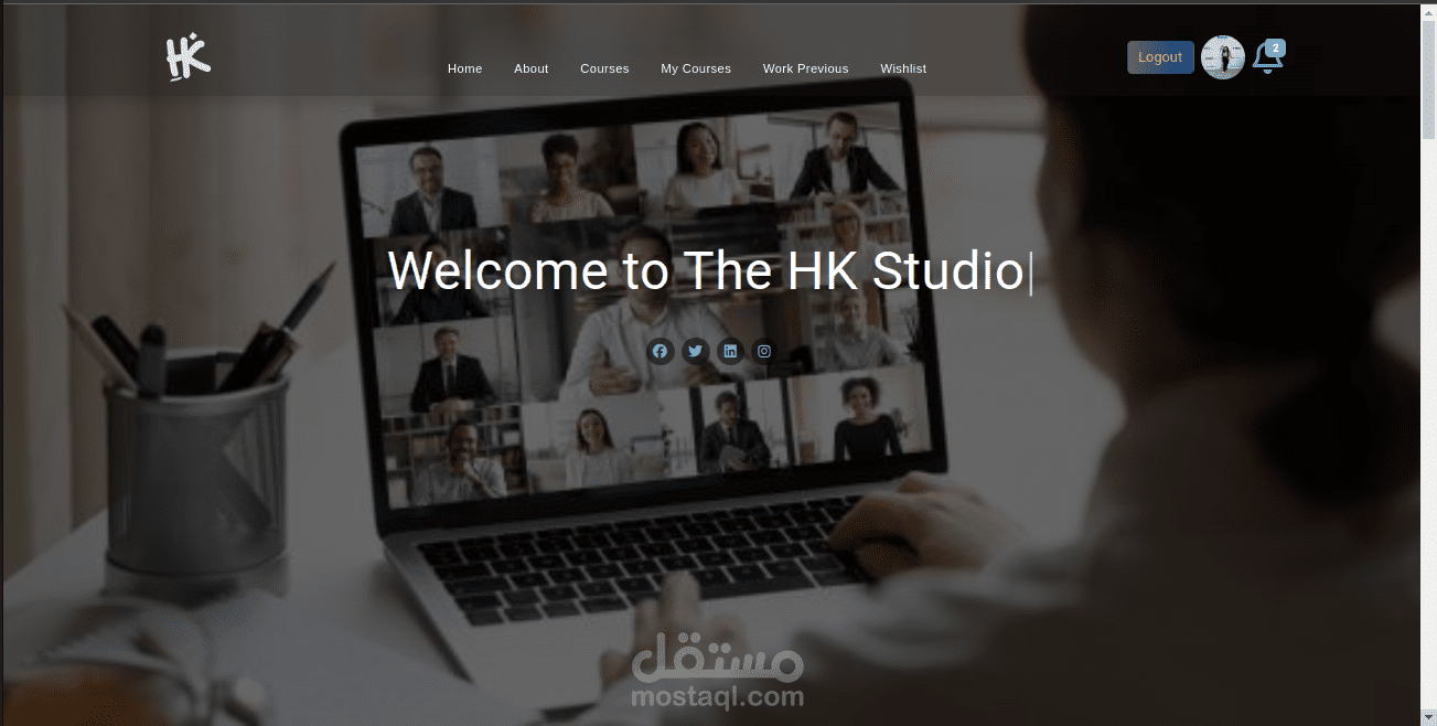 منصة تعليم إلكتروني تفاعلية لتقديم الدورات التعليمية عبر الإنترنت