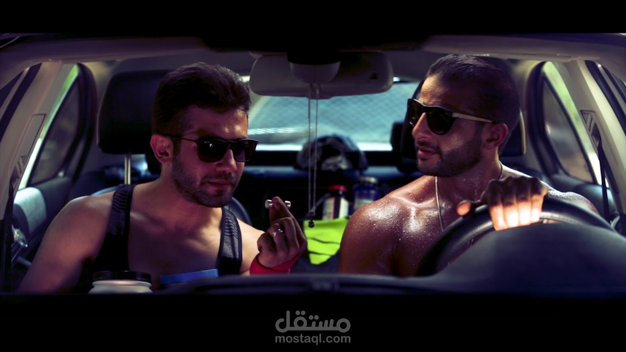 تعليق صوتي على اعلان لتطبيق مثل أوبر