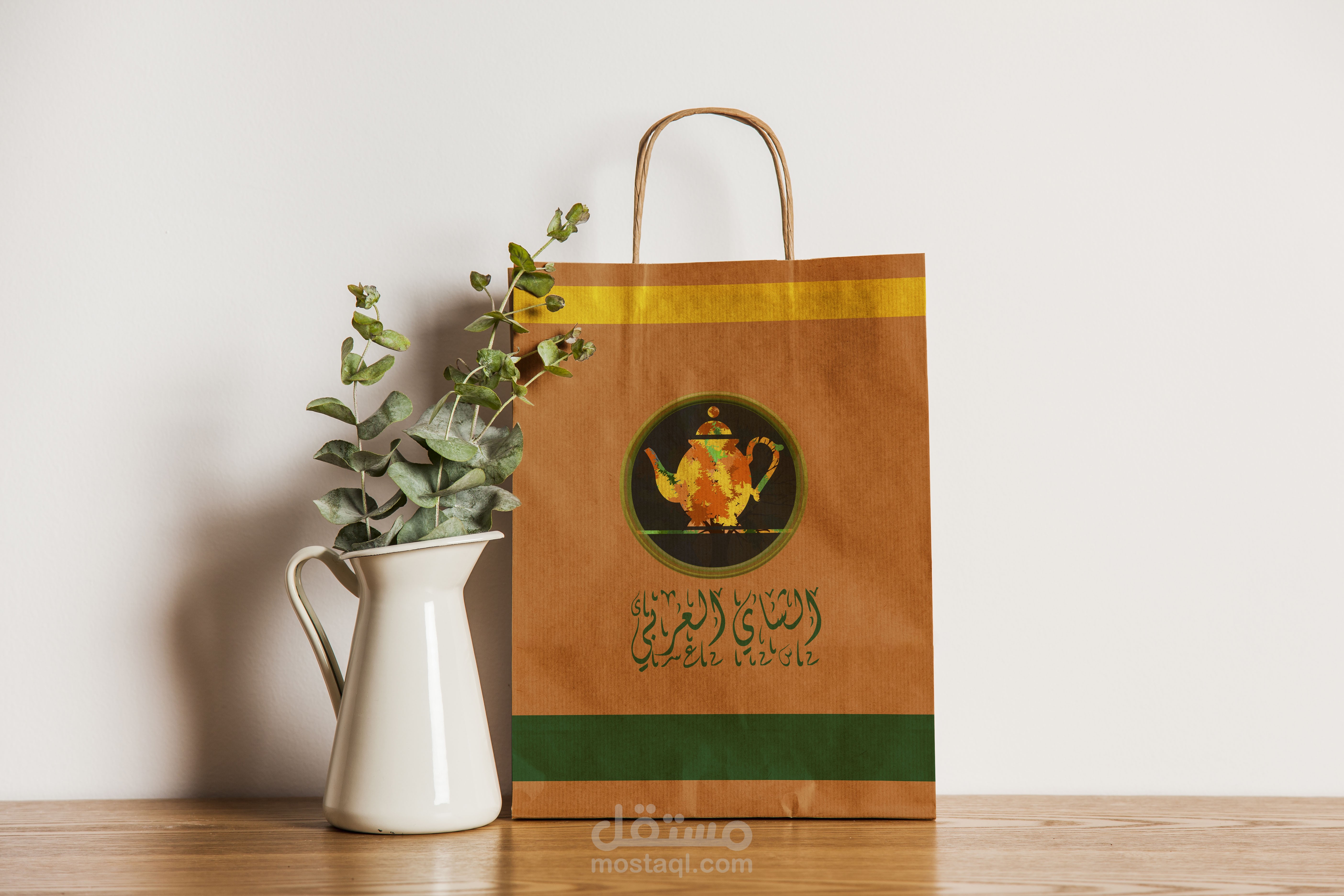 ألبوم تصميم العبوات والمطبوعات.