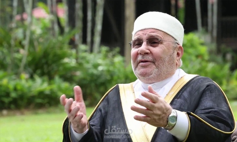 ترجمة سلسلة أسماء الله الحسنى للدكتور محمد راتب النابلسي للإنكليزية