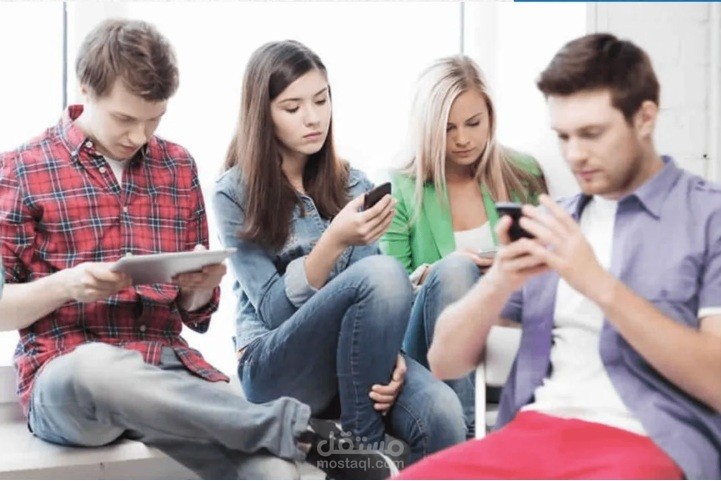 تأثير وسائل التواصل الإجتماعى على قيم و أخلاق الشباب