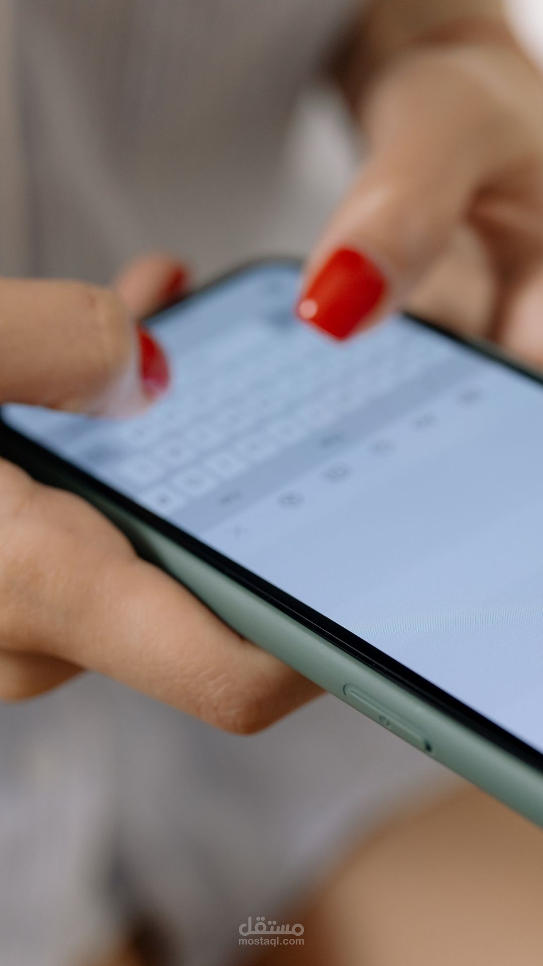 إدارة حساب تيك توك