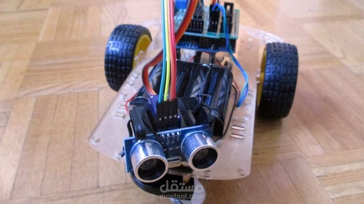 car skip maze ( سيارة  تخطي الحواجز  آلية التحكم )