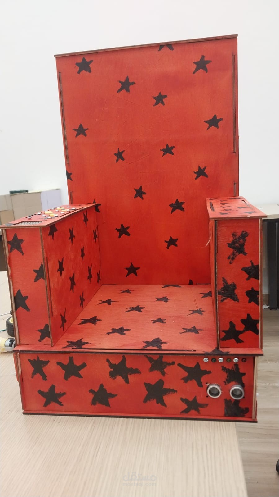 كرسي ذكي لذوي الهمم