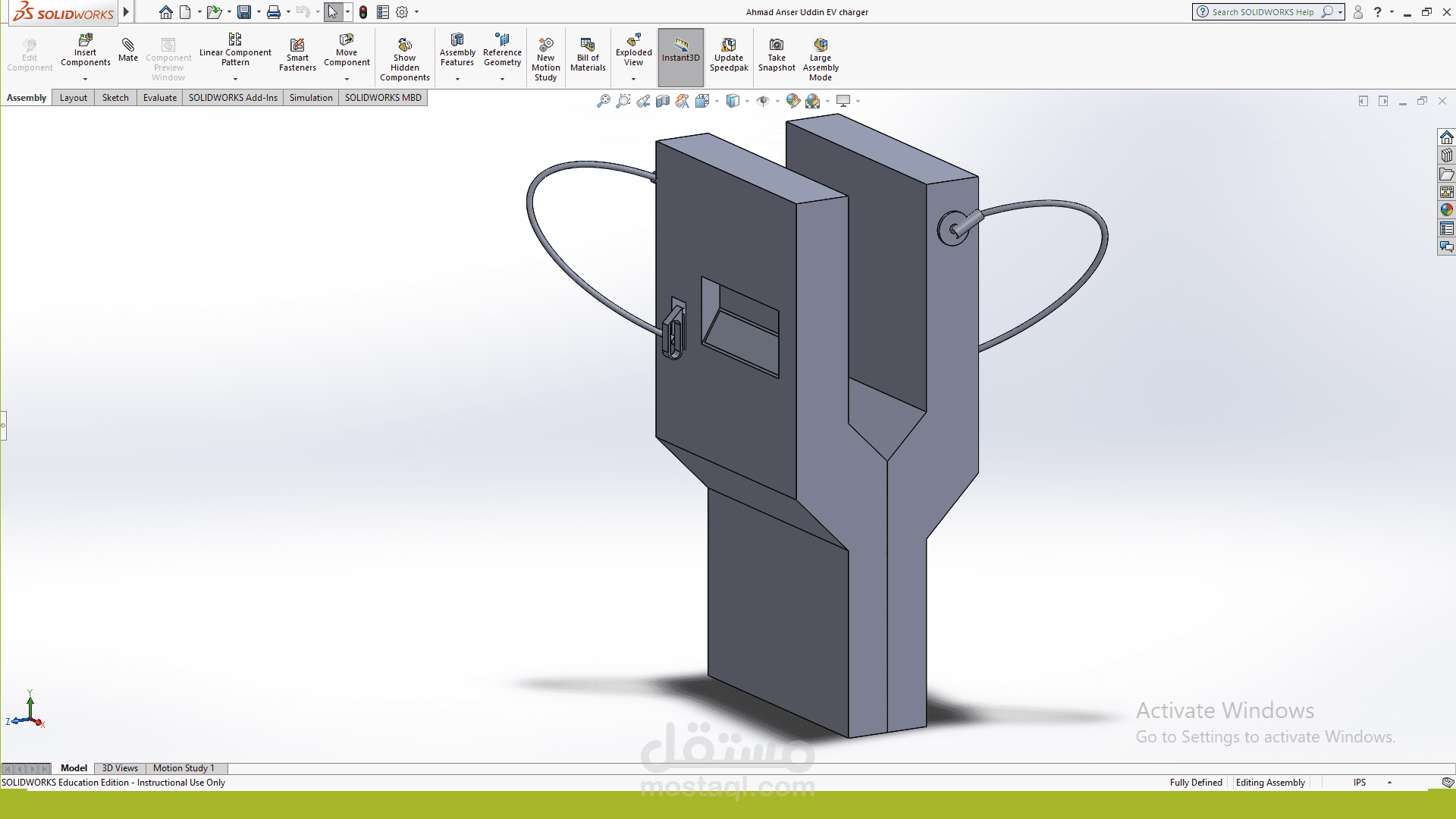 وضع خطة لمشروع إنشاء محطة شحن للسيارات الكهربائية وصنع نموذج 3D لها.