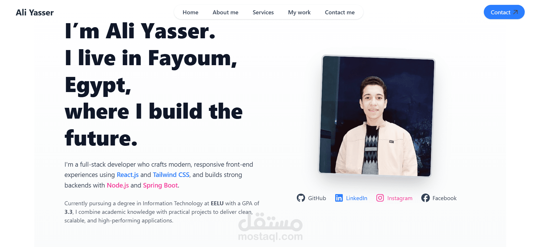 موقع Portfolio شخصي