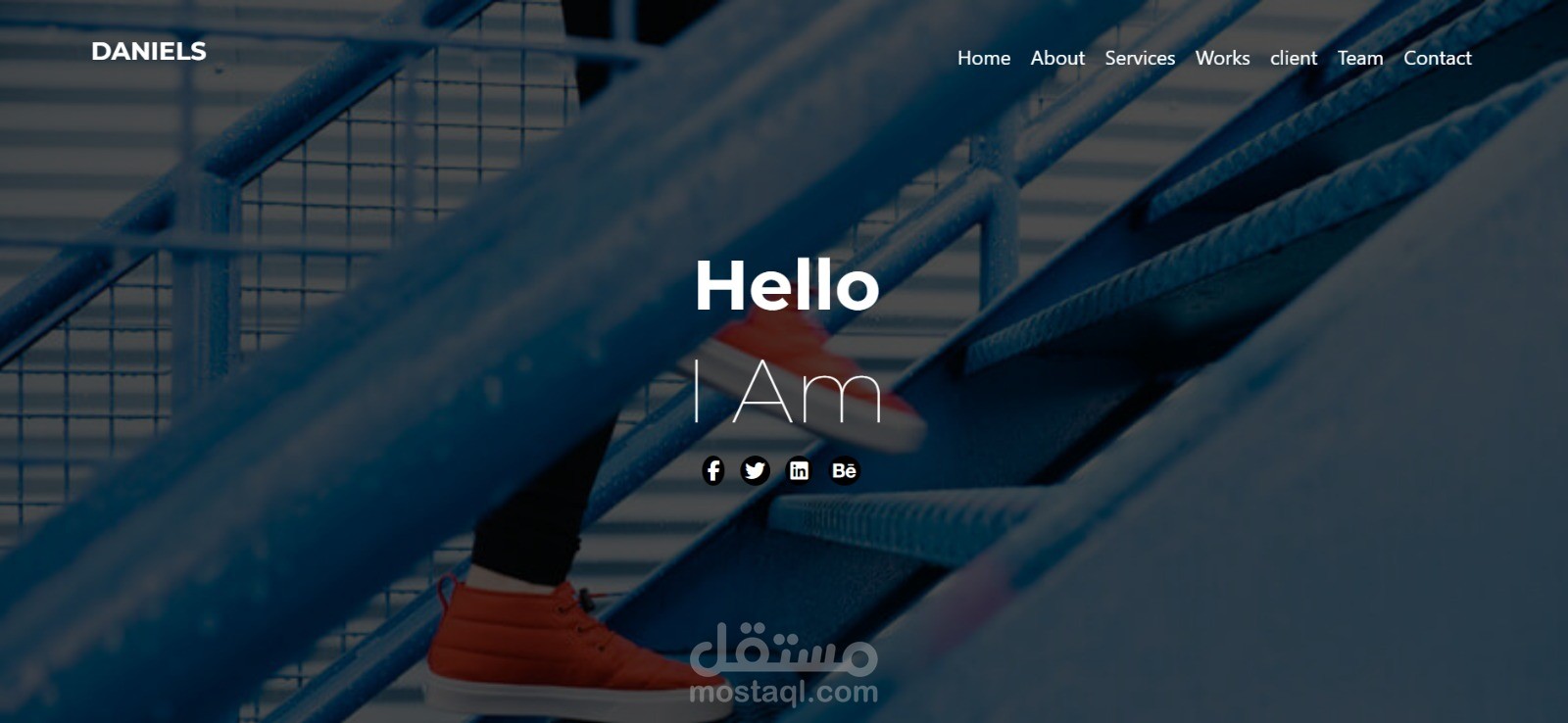 موقع شخصي لمطور ويب ومصمم UI/UX