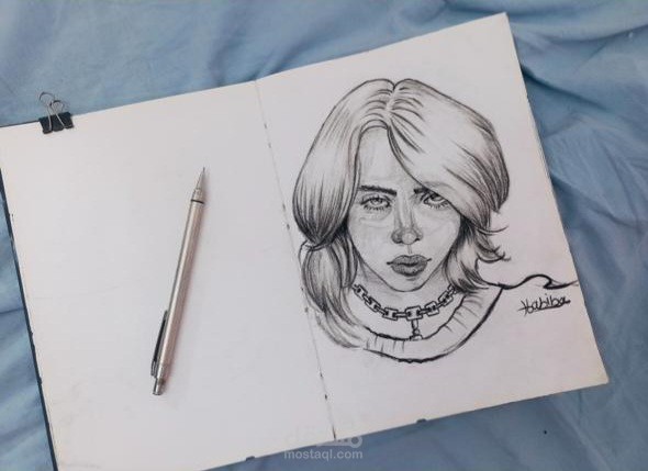 رسم بورتريه فحم