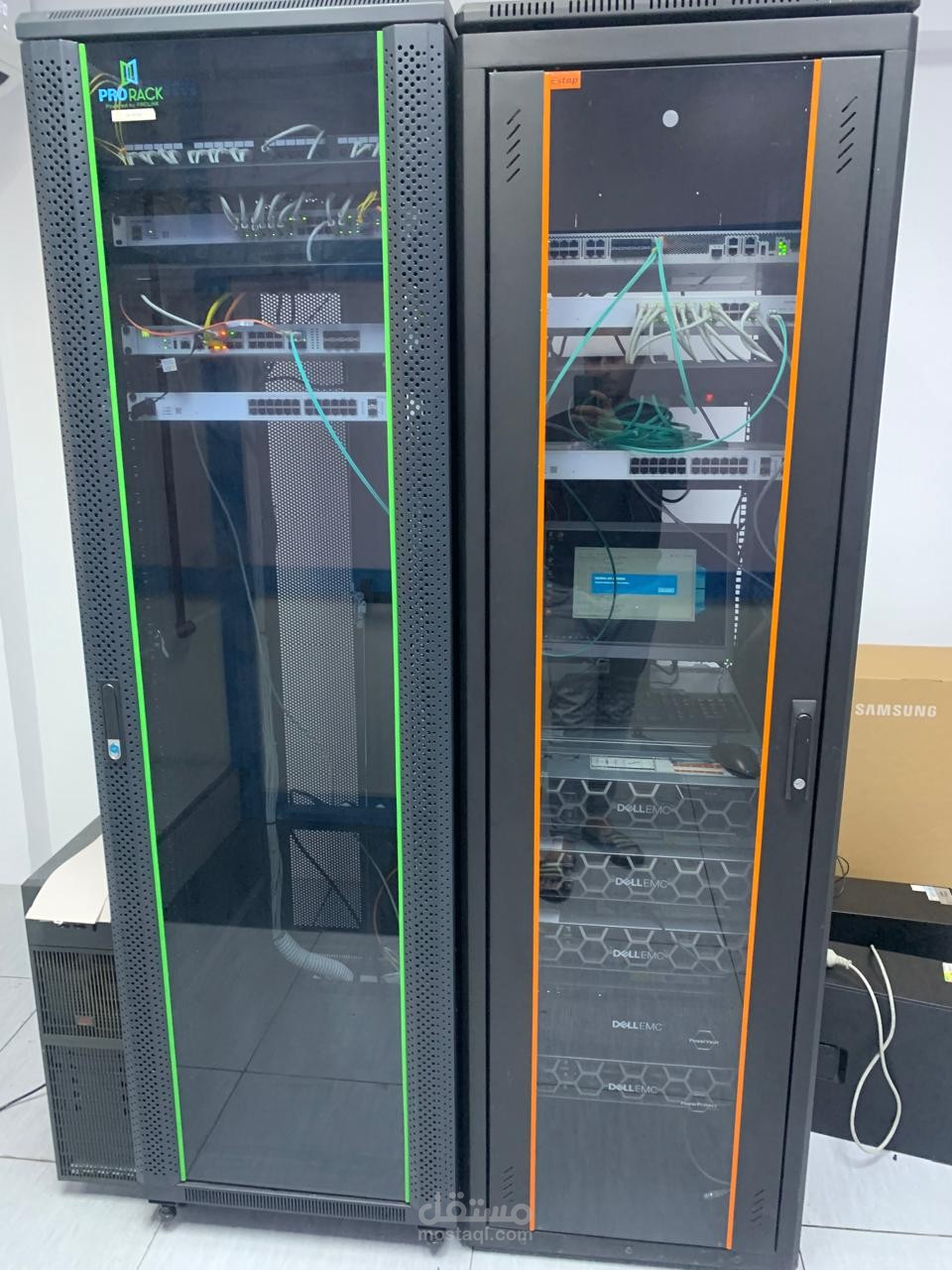 بناء غرفة Data Center جديدة