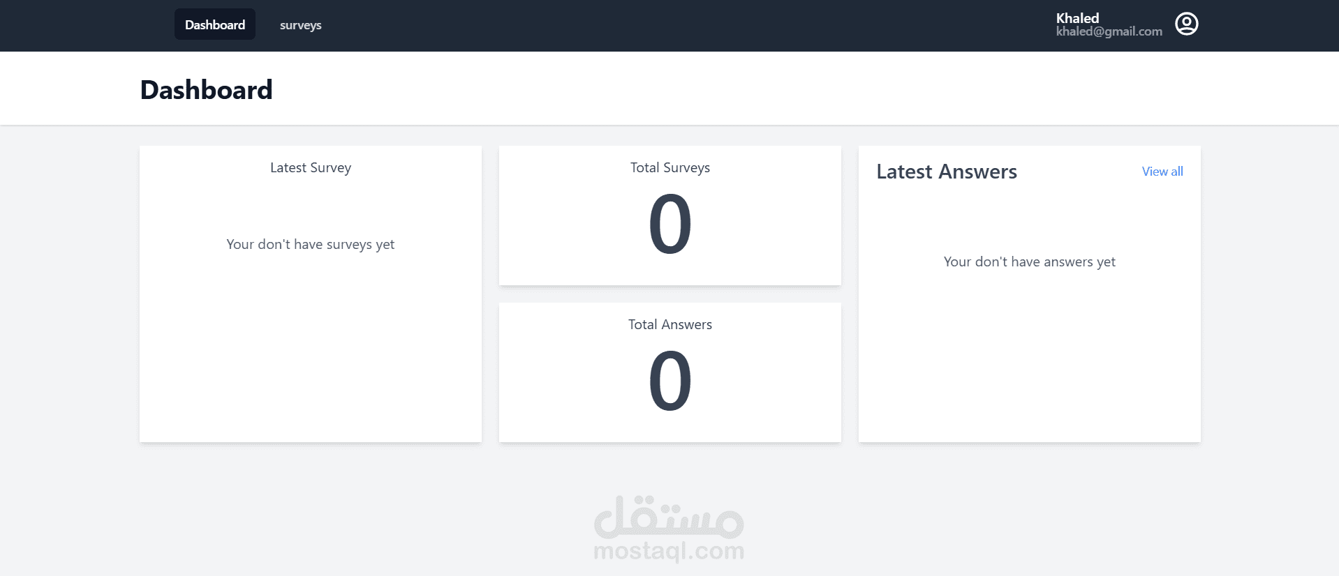موقع لإنشاء الاستطلاعات ونشرها على الإنترنت باستخدام إطار عمل PHP Laravel وقاعدة بيانات MySQL