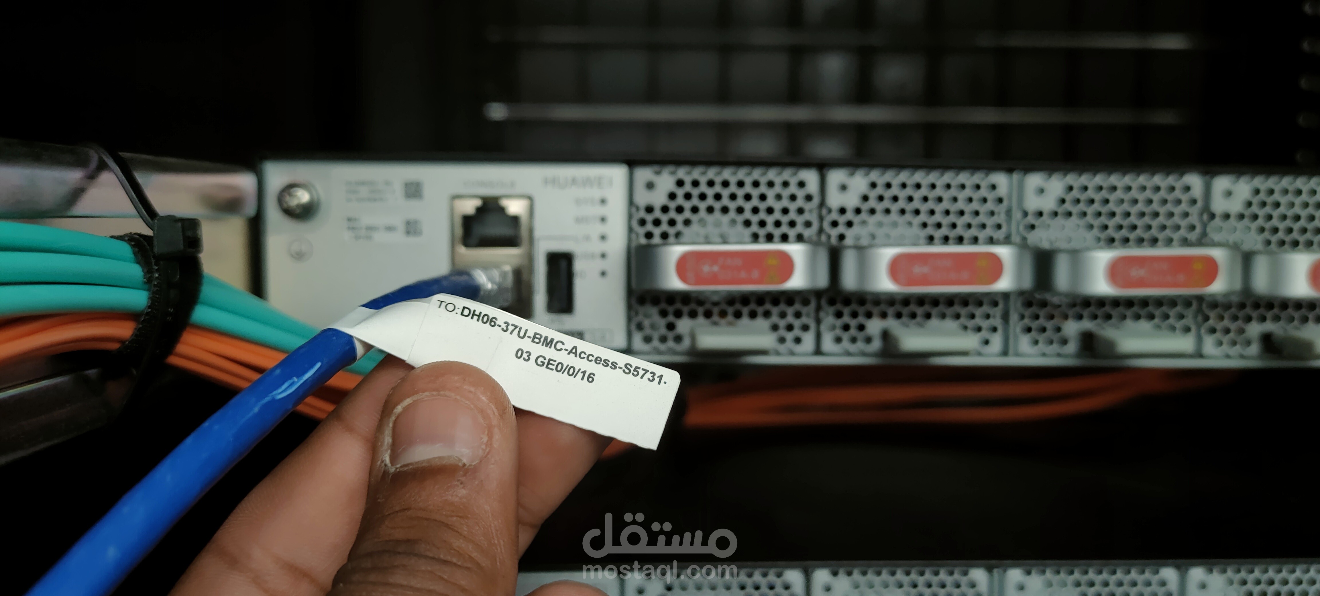 تطوير شبكة لمؤسسة حكومية