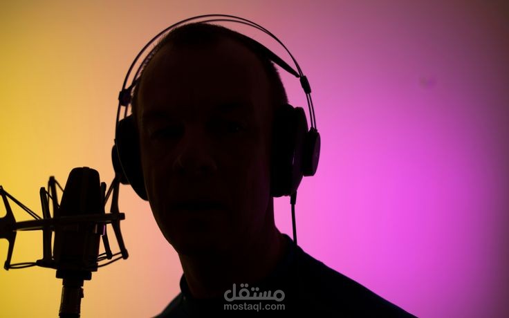 تعليق صوتي عن مفهوم العمل الحر (Freelance)