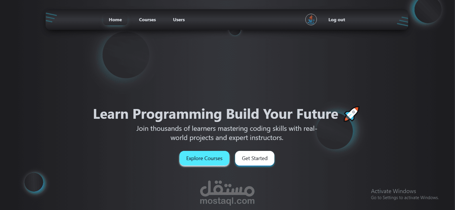 تطبيق ويب متكامل Full-Stack صُمم لإدارة الكورسات و الطلاب