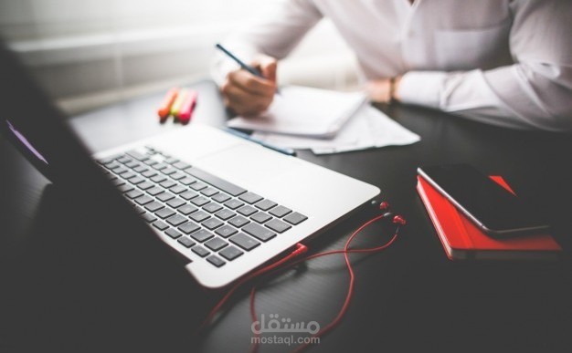 منشئ محتوى (كاتب) ومدير موقع