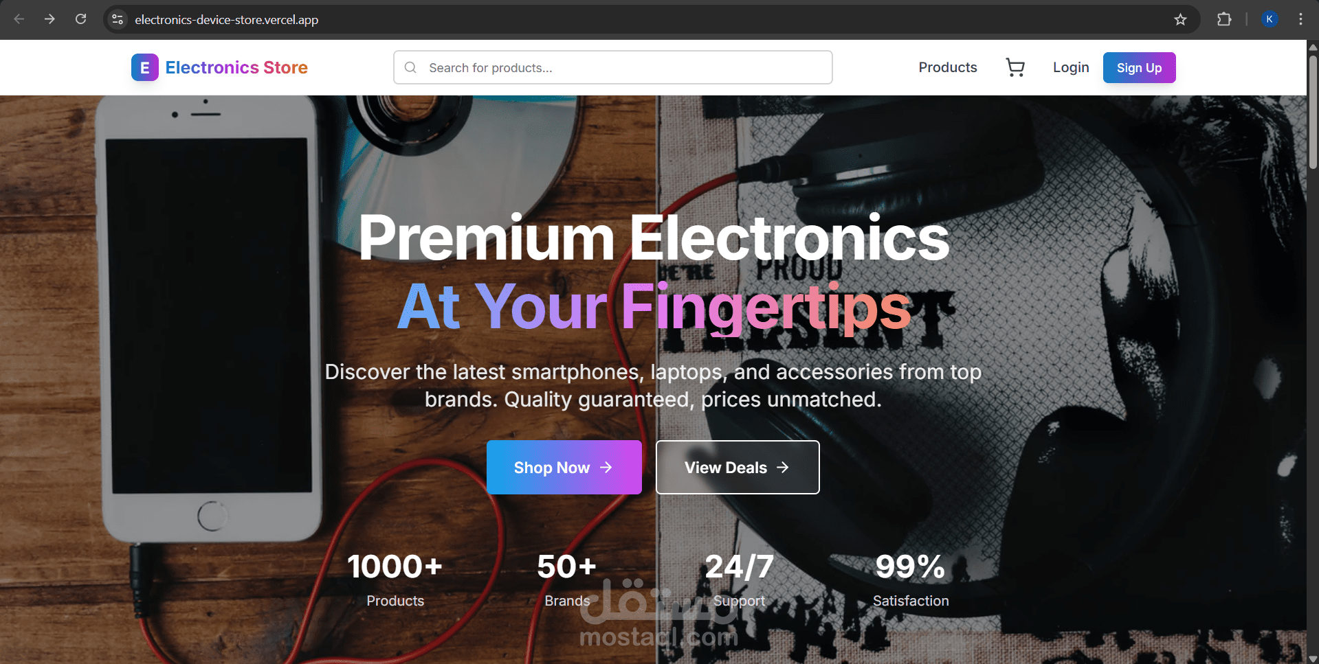 متجر إلكترونيات حديثة باستخدام React
