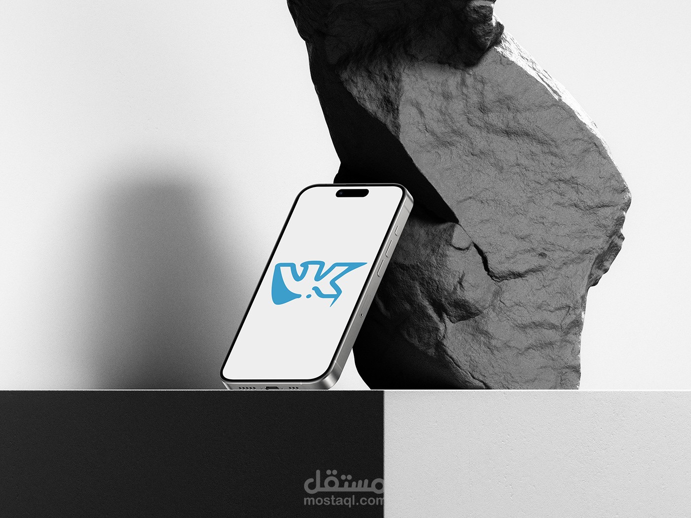 Eagle Wear: Modern UI for Trendy Shopping